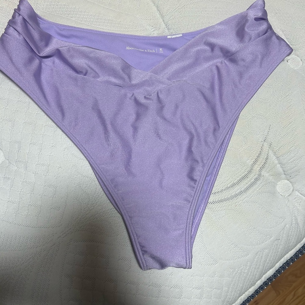 Abercrombie & Fitch Lavender curve love bikini bottoms XL